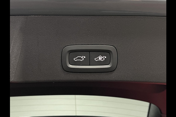 Volvo XC40 Recharge Twin Ultimate 78 kWh AWD Open dak | Adapt. cruise | 360 camera | Stuur-/stoelverwarming | Harman/Kardon | Memory | Keyless