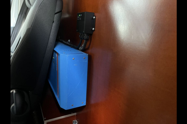 Renault Trafic 2.0 dCi 120pk E6 L2 Comfort 3p Lease €287 p/m, Trekhaak, Imperiaal, Airco, Navi, Camera, PDC, Led, Cruise controle, Onderhoudshistorie aanwezig