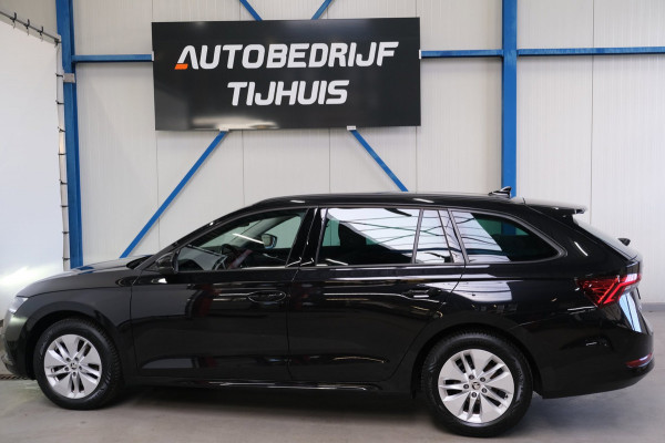 Škoda Octavia Combi 1.0 e-TSI Ambition Automaat - N.A.P. Airco, Cruise, Navi, PDC, Carplay, Virtual Cockpit.
