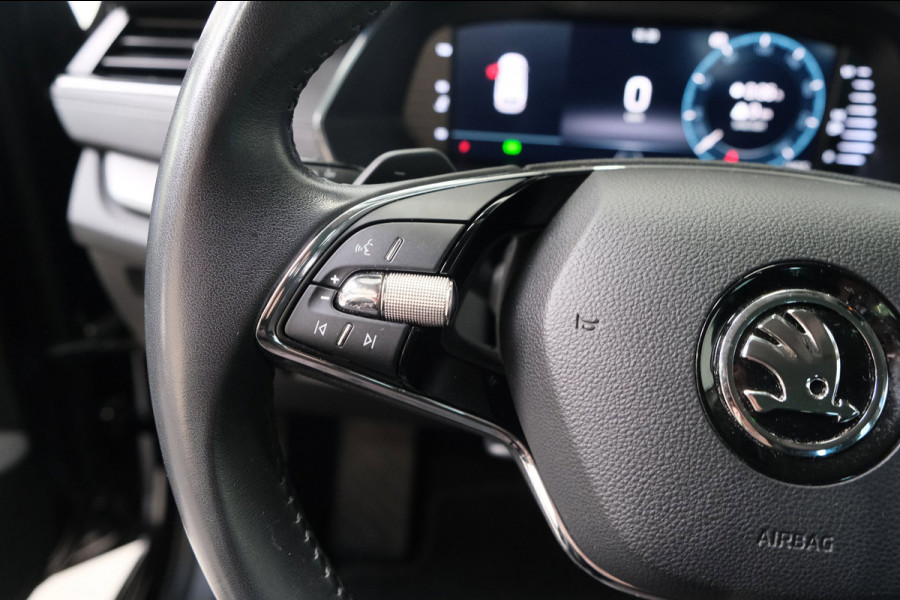 Škoda Octavia Combi 1.0 e-TSI Ambition Automaat - N.A.P. Airco, Cruise, Navi, PDC, Carplay, Virtual Cockpit.
