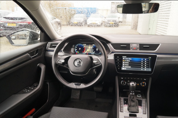 Škoda Superb Combi 1.5 TSI 150pk DSG Business Edition Plus -NAVI-ECC-