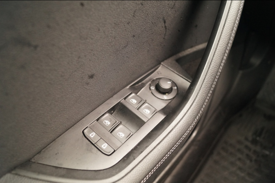 Škoda Superb Combi 1.5 TSI 150pk DSG Business Edition Plus -NAVI-ECC-