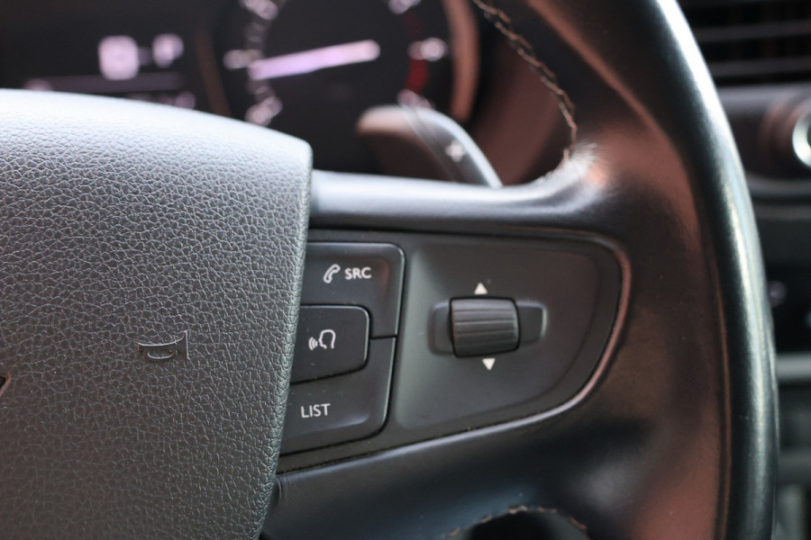 Peugeot Expert 2.0 BlueHDI Long DC | Dubbel cabine | Navigatie | CarPlay | Camera | L+R Schuifdeur | DAB | Keyless Entry | 5-Zitter | Cruise control | Nieuwe APK | Euro 6