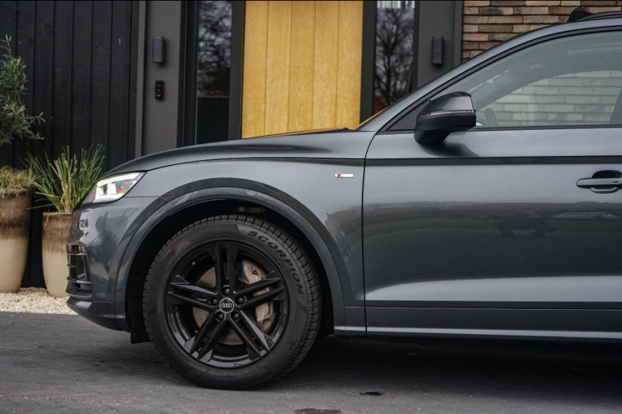 Audi Q5 Competition 55 TFSI e Quattro 367PK Pano/ACC/B&O/Lucht/RS-zetels