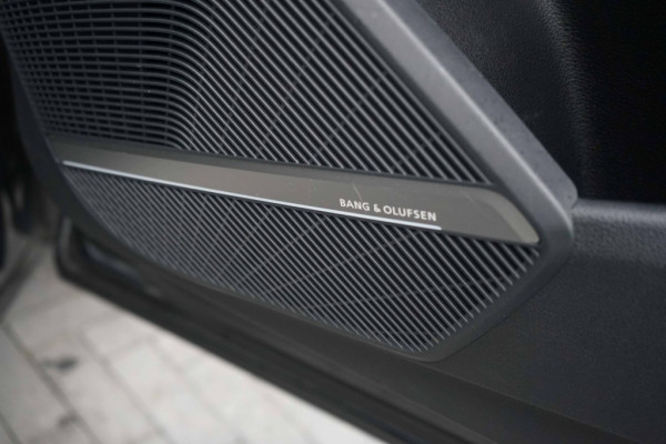 Audi Q5 Competition 55 TFSI e Quattro 367PK Pano/ACC/B&O/Lucht/RS-zetels