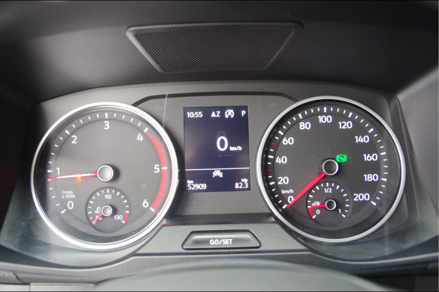 MAN TGE 3.180 35 2.0 177PK AUT. 3-ZITS, LED, TREKHAAK, GEV. STOEL, CAMERA, CRUISE, AIRCO, PARKEERSENSOREN, CARPLAY