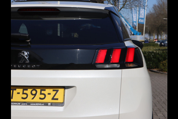 Peugeot 3008 1.2 PureTech Allure Nieuwe D-riem/ All-season banden/ Keurige auto