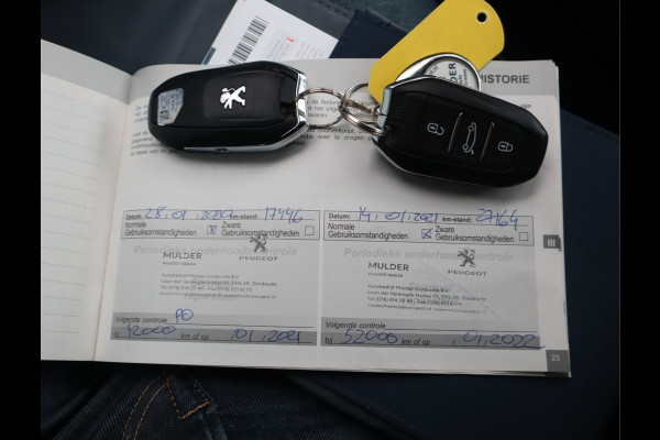 Peugeot 3008 1.2 PureTech GT Line Navi /Trekh / Pdc / Keyless / Stoelverw / Cruise / Carplay  Recent D-riem verv !