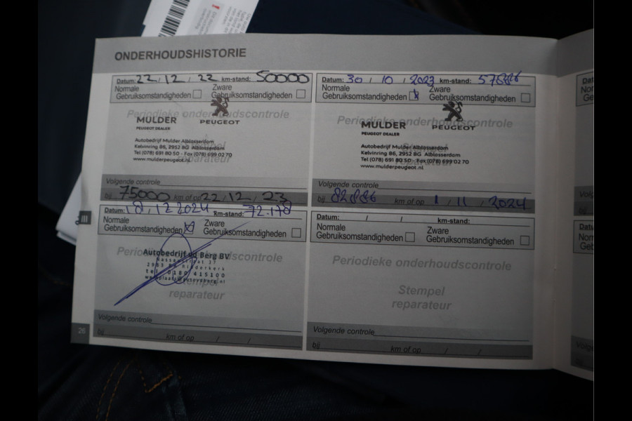 Peugeot 3008 1.2 PureTech GT Line Navi /Trekh / Pdc / Keyless / Stoelverw / Cruise / Carplay  Recent D-riem verv !