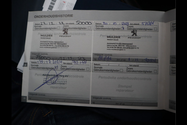 Peugeot 3008 1.2 PureTech GT Line Navi /Trekh / Pdc / Keyless / Stoelverw / Cruise / Carplay  Recent D-riem verv !