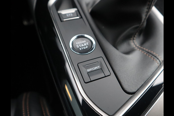 Peugeot 3008 1.2 PureTech GT Line Navi /Trekh / Pdc / Keyless / Stoelverw / Cruise / Carplay  Recent D-riem verv !