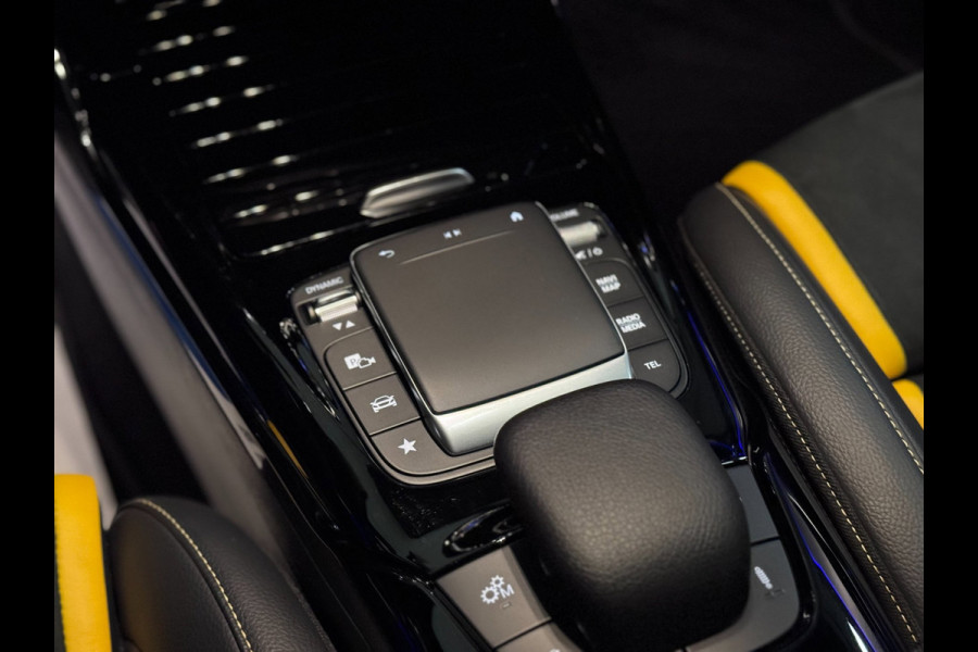 Mercedes-Benz CLA-Klasse Shooting Brake AMG 45 S 4MATIC+ PANO | SCHAALSTOELEN | BURMESTER | HUD