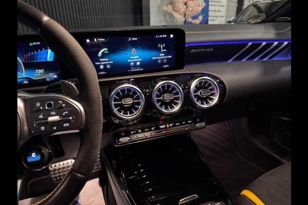Mercedes-Benz CLA-Klasse Shooting Brake AMG 45 S 4MATIC+ PANO | SCHAALSTOELEN | BURMESTER | HUD