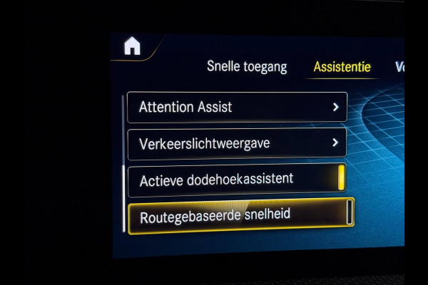 Mercedes-Benz CLA-Klasse Shooting Brake AMG 45 S 4MATIC+ PANO | SCHAALSTOELEN | BURMESTER | HUD