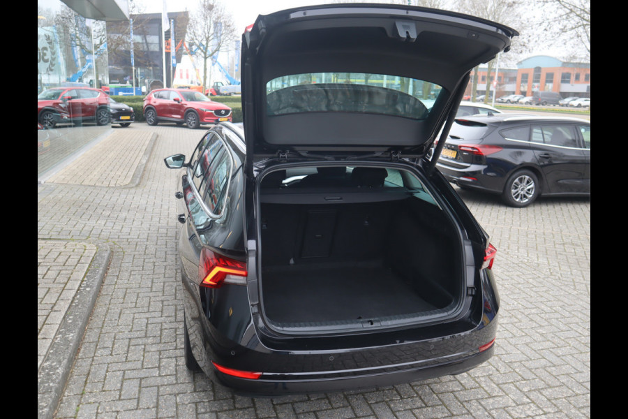 Škoda Octavia Combi 1.0 e-TSI Business Edition Plus Navi / Elek achterklep / Caplay / Climate / Automaat Btw auto
