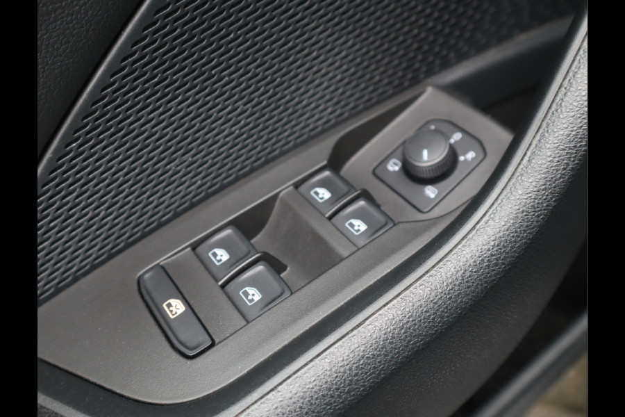 Škoda Octavia Combi 1.0 e-TSI Business Edition Plus Navi / Elek achterklep / Caplay / Climate / Automaat Btw auto