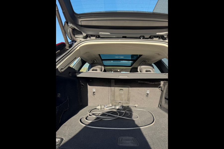 Volvo XC60 T6 Aut. Long Range Inscription Leder 350pk