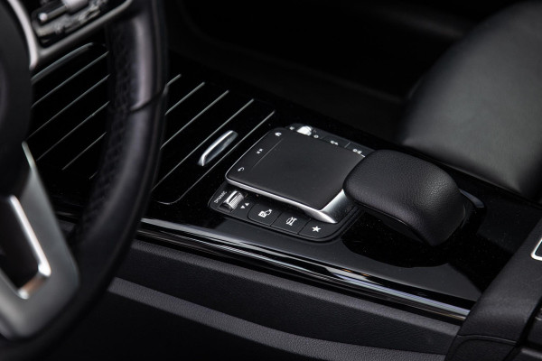 Mercedes-Benz A-Klasse 250 e Business Solution Luxury Limited CARPLAY / LEER / CAMERA / AUTOMAAT