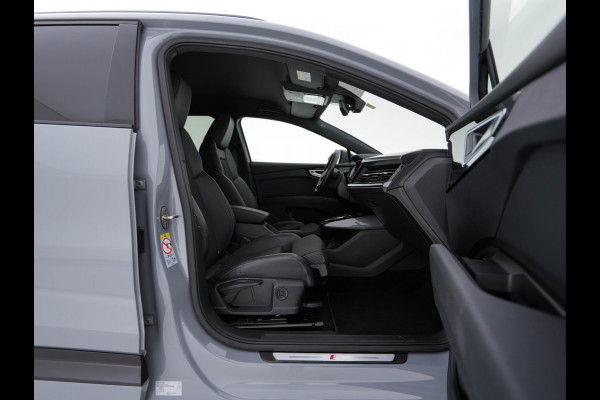 Audi Q4 e-tron 40 Launch edition S Competition 77 kWh [ 3-Fase ] {SOH-93%} (INCL-BTW) *HEATPUMP | LEATHER-FABRIC | MATRIX-LED | ADAPTIVE-CRUISE | HEATED-SPORTSEATS | AMBIENTLIGHT | DIGI-COCKPIT | CAMERA | KEYLESS | DAB+ | NAVI-FULLMAP | TOWBAR | PRIVACYGLASS | 21"AL