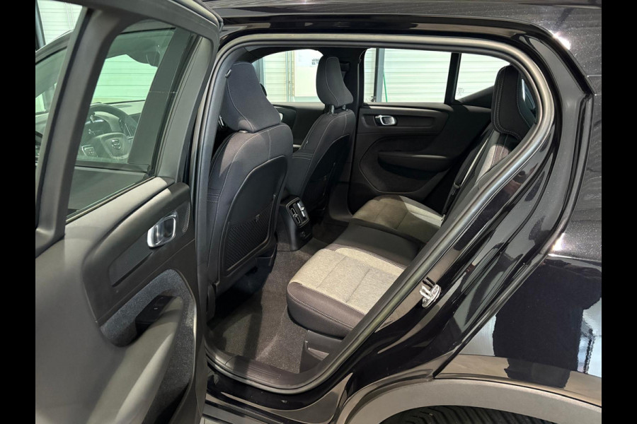 Volvo XC40 T4 Aut. Plug-in Hybrid Plus Dark Stoel+Stuurverwarming Parkeercamera 211pk
