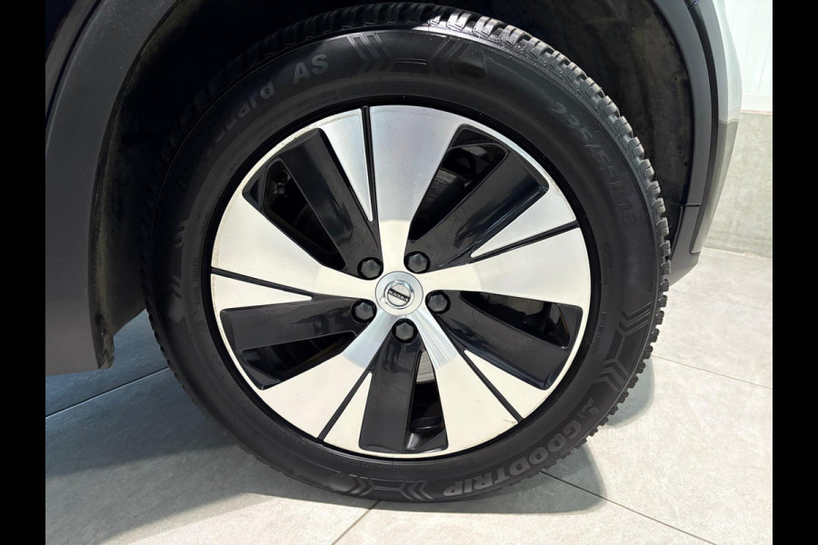 Volvo XC40 T4 Aut. Plug-in Hybrid Plus Dark Stoel+Stuurverwarming Parkeercamera 211pk
