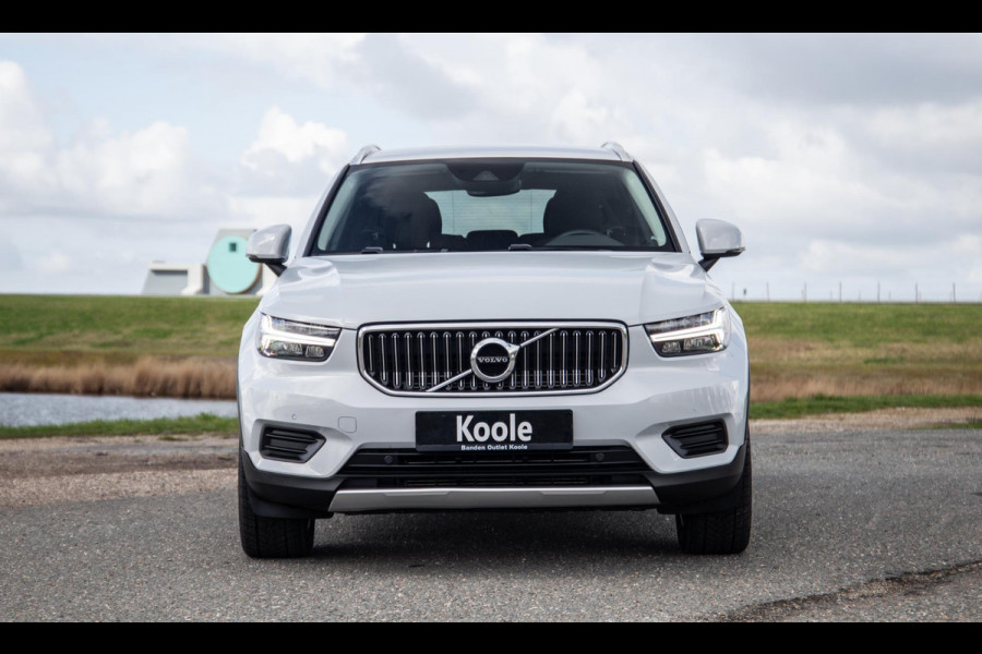 Volvo XC40 1.5 T4 Recharge Inscription AUTOMAAT / PLUG IN HYBRID / NAVI / STOELVERWARMING / CAMERA