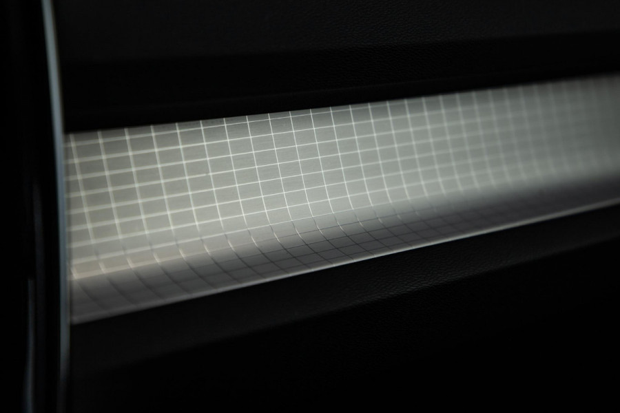 Volvo XC40 1.5 T4 Recharge Inscription AUTOMAAT / PLUG IN HYBRID / NAVI / STOELVERWARMING / CAMERA