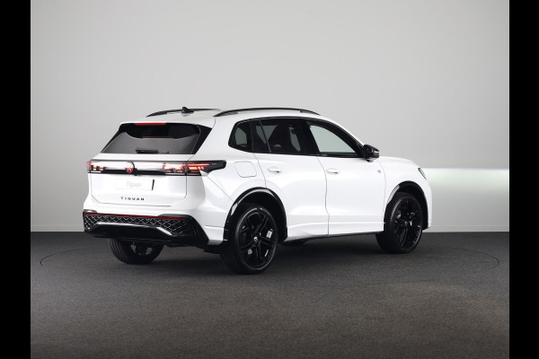 Volkswagen Tiguan R-Line Edition 1.5 eHybrid 150 kW / 204 PK SUV 6 v