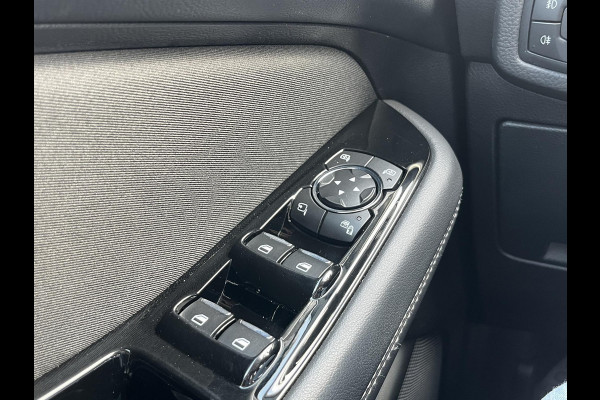 Ford S-Max 2.5 FHEV Titanium 190pk | 7 Persoons | Winterpack | Adaptieve Cruise | Full LED | Elek. Achterklep | Achteruitrijcamera | SONY SYNC 3 Navigatie