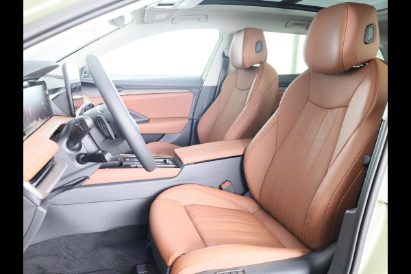 Škoda Superb First Edition Combi 1.5 TSI m-HEV 150pk DSG-7 | Panoramadak | Leder | Light & View |