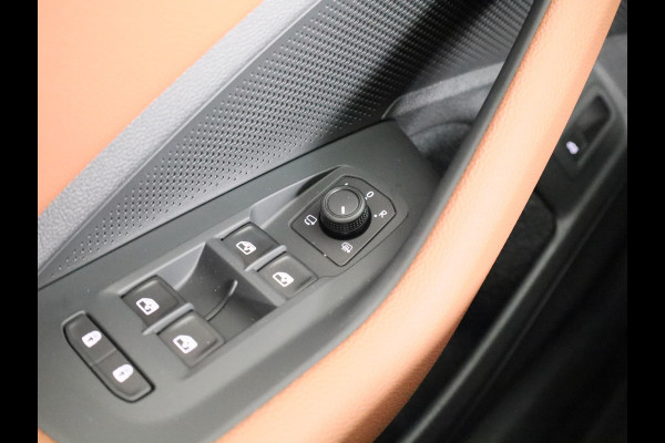 Škoda Superb First Edition Combi 1.5 TSI m-HEV 150pk DSG-7 | Panoramadak | Leder | Light & View |