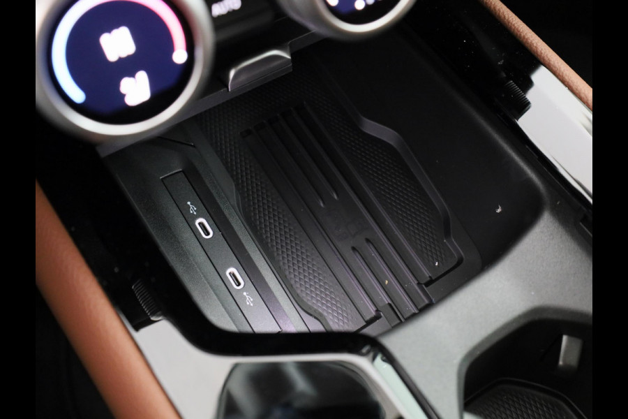 Škoda Superb First Edition Combi 1.5 TSI m-HEV 150pk DSG-7 | Panoramadak | Leder | Light & View |