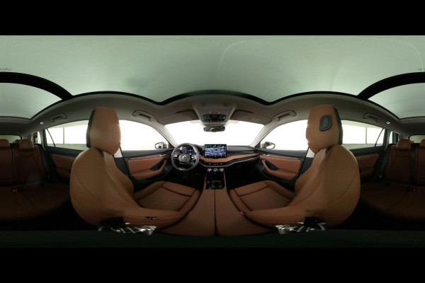 Škoda Superb First Edition Combi 1.5 TSI m-HEV 150pk DSG-7 | Panoramadak | Leder | Light & View |