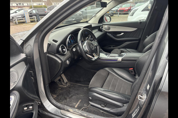 Mercedes-Benz GLC 300e 4MATIC AMG Line | Bellen voor bezichtiging | SCI | 320pk PHEV | Panormadak | Afneembare Trekhaak | Burmester Audio | Stoelverwarming |  Achteruitrijcamera