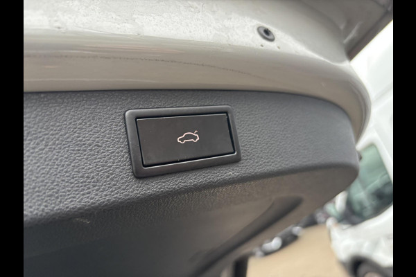 Škoda Kodiaq 1.5 TSI Sportline Business | Bellen voor bezichtiging  | 150pk | SCI | Stoelverwarming | Adaptive cruise control | Elektrische achterklep | Keyless entry