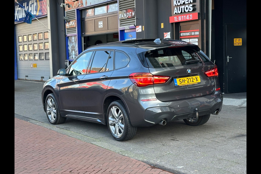 BMW X1 SDrive20i High Executive Leer Navi Camera Pano