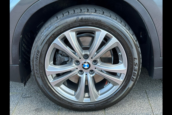 BMW X1 SDrive20i High Executive Leer Navi Camera Pano