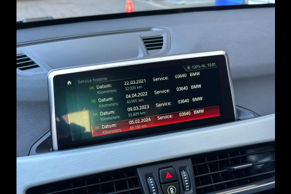 BMW X1 SDrive20i High Executive Leer Navi Camera Pano