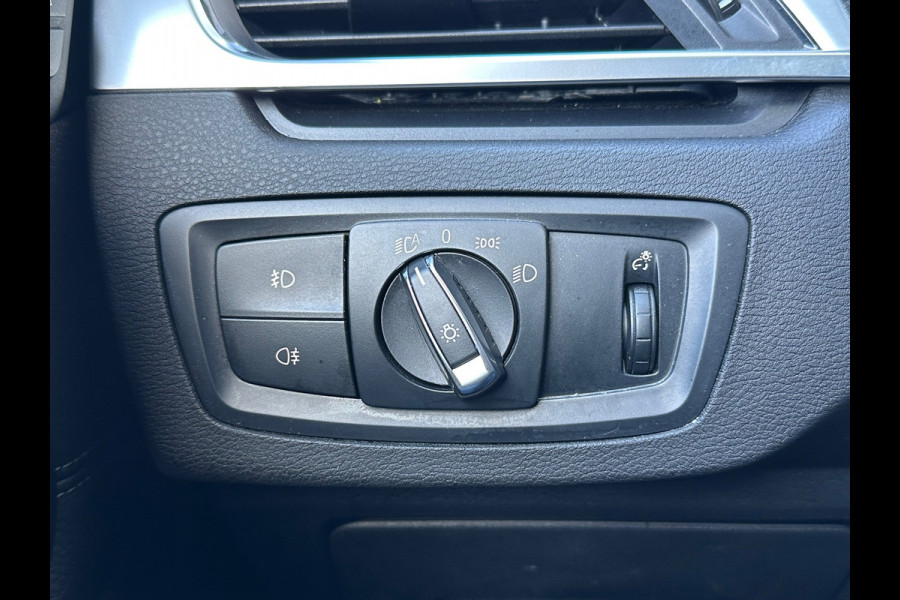 BMW X1 SDrive20i High Executive Leer Navi Camera Pano