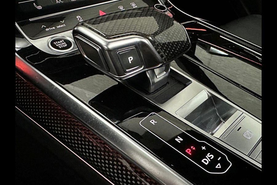 Audi Q8 60e 462PK Competition Plus | RS-Seats | Carbon | B&O | 360 Camera | ACC | Panorama | Nachtzicht | Valcona Leder | Trekhaak 3500kg | Head-Up | Luchtvering | Keyless-Entry |Tour-Pakket | Lane & Side assist | Bovag Garantie.