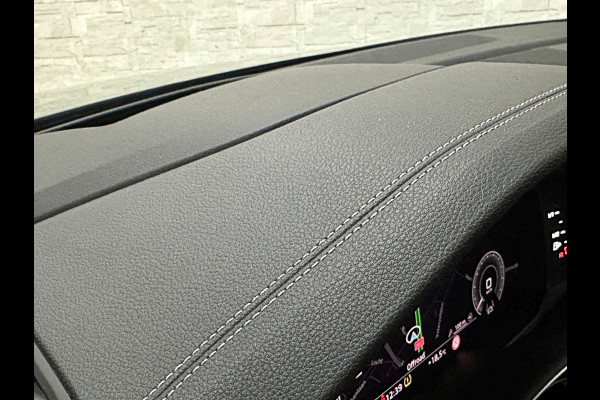 Audi Q8 60e 462PK Competition Plus | RS-Seats | Carbon | B&O | 360 Camera | ACC | Panorama | Nachtzicht | Valcona Leder | Trekhaak 3500kg | Head-Up | Luchtvering | Keyless-Entry |Tour-Pakket | Lane & Side assist | Bovag Garantie.