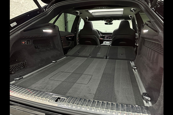 Audi Q8 60e 462PK Competition Plus | RS-Seats | Carbon | B&O | 360 Camera | ACC | Panorama | Nachtzicht | Valcona Leder | Trekhaak 3500kg | Head-Up | Luchtvering | Keyless-Entry |Tour-Pakket | Lane & Side assist | Bovag Garantie.