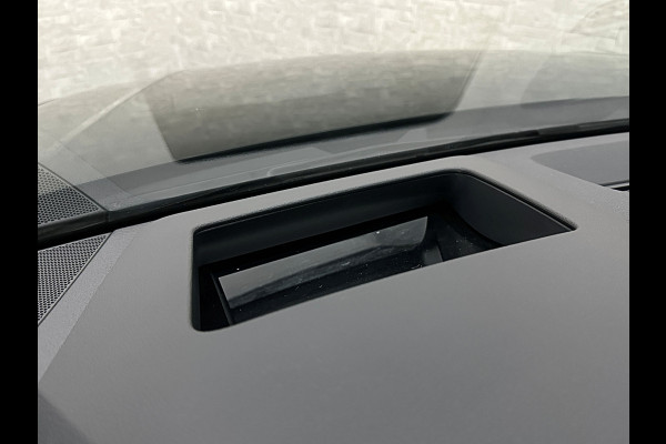 Audi Q8 60e 462PK Competition Plus | RS-Seats | Carbon | B&O | 360 Camera | ACC | Panorama | Nachtzicht | Valcona Leder | Trekhaak 3500kg | Head-Up | Luchtvering | Keyless-Entry |Tour-Pakket | Lane & Side assist | Bovag Garantie.