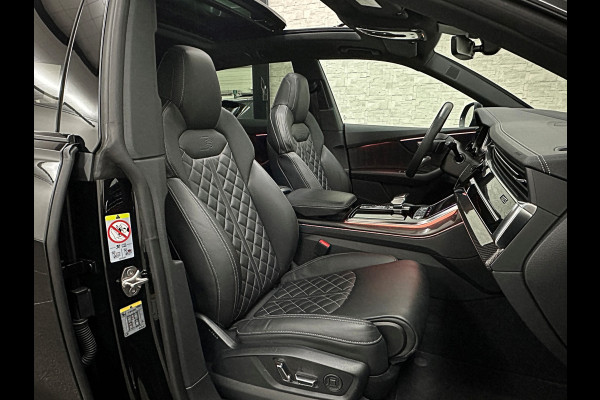 Audi Q8 60e 462PK Competition Plus | RS-Seats | Carbon | B&O | 360 Camera | ACC | Panorama | Nachtzicht | Valcona Leder | Trekhaak 3500kg | Head-Up | Luchtvering | Keyless-Entry |Tour-Pakket | Lane & Side assist | Bovag Garantie.