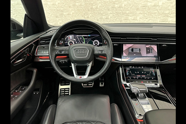 Audi Q8 60e 462PK Competition Plus | RS-Seats | Carbon | B&O | 360 Camera | ACC | Panorama | Nachtzicht | Valcona Leder | Trekhaak 3500kg | Head-Up | Luchtvering | Keyless-Entry |Tour-Pakket | Lane & Side assist | Bovag Garantie.