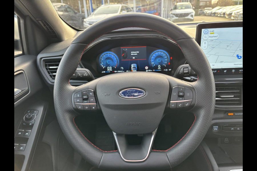 Ford FOCUS Wagon 1.0 EcoBoost Hybrid ST Line X 155pk | Trekhaak afneembaar | Panoramadak | Bang&Olufsen | Adaptive cruise control | Winter Pack | All season banden | Camera