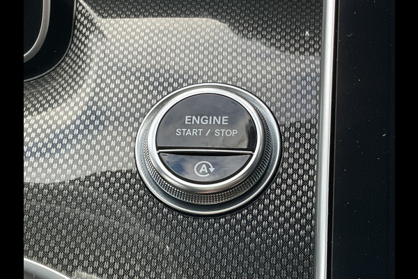 Mercedes-Benz C-Klasse Estate 180 AMG Line Pano Burmester Memory HUD Trekhaak Leer Verw+Ventilatie BOMVOL!