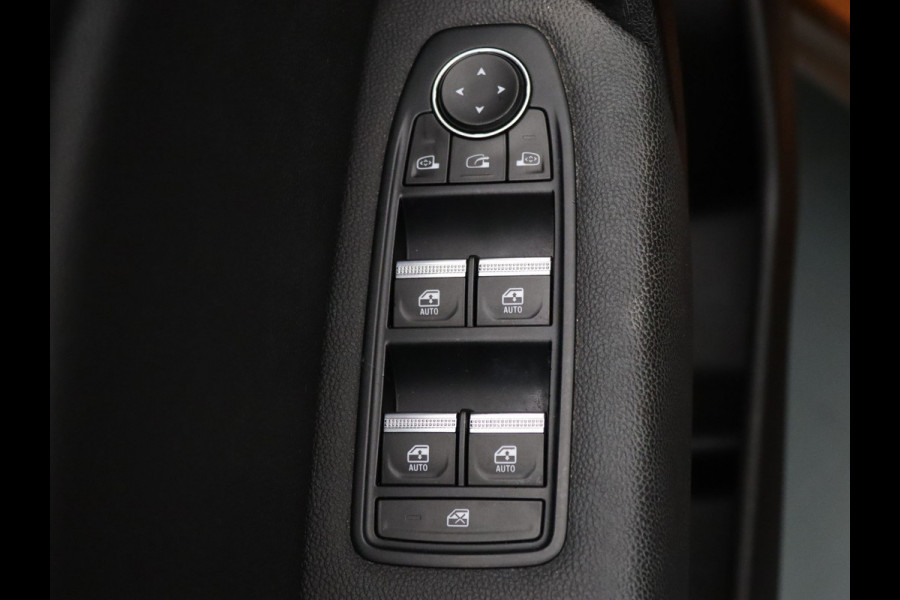 Renault Captur 1.0 TCe Intens 100pk Camera | Cruise | Navi | Parkeersens. v+a