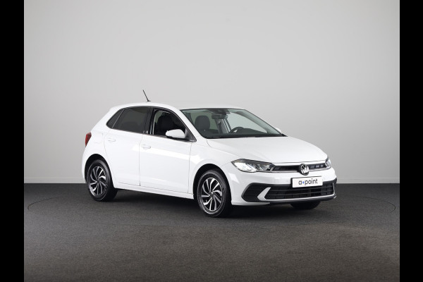 Volkswagen Polo 1.0 TSI Life Edition | Navigatie via App | Parkeersensoren | Achteruitrijcamera | Adaptieve cruise control | Stoelverwarming |