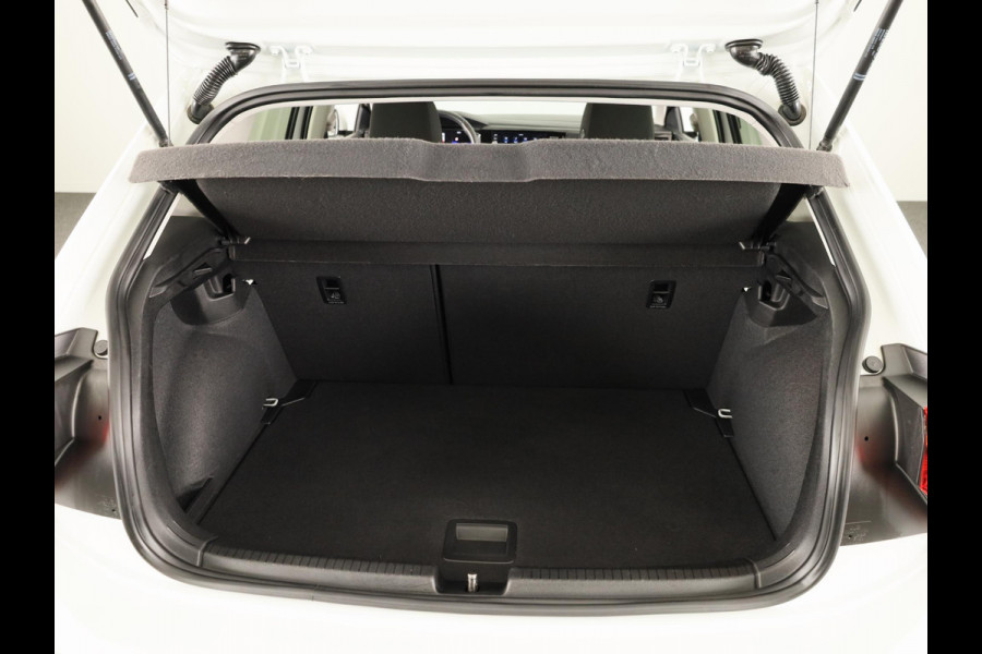 Volkswagen Polo 1.0 TSI Life Edition | Navigatie via App | Parkeersensoren | Achteruitrijcamera | Adaptieve cruise control | Stoelverwarming |